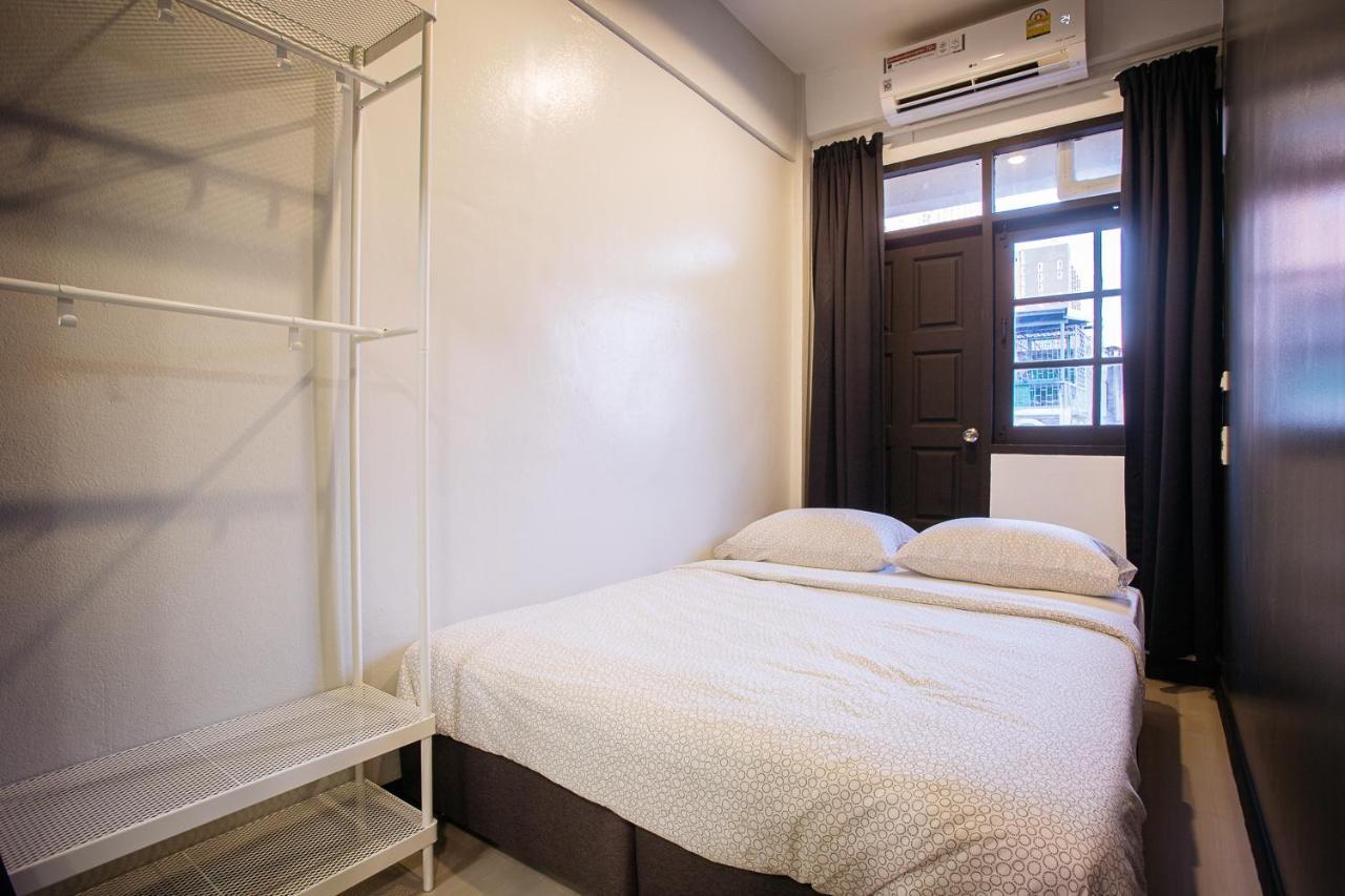 T3 Two Bedrooms Wifi Full Kitchen 1 Min To Bts Bangkok Extérieur photo